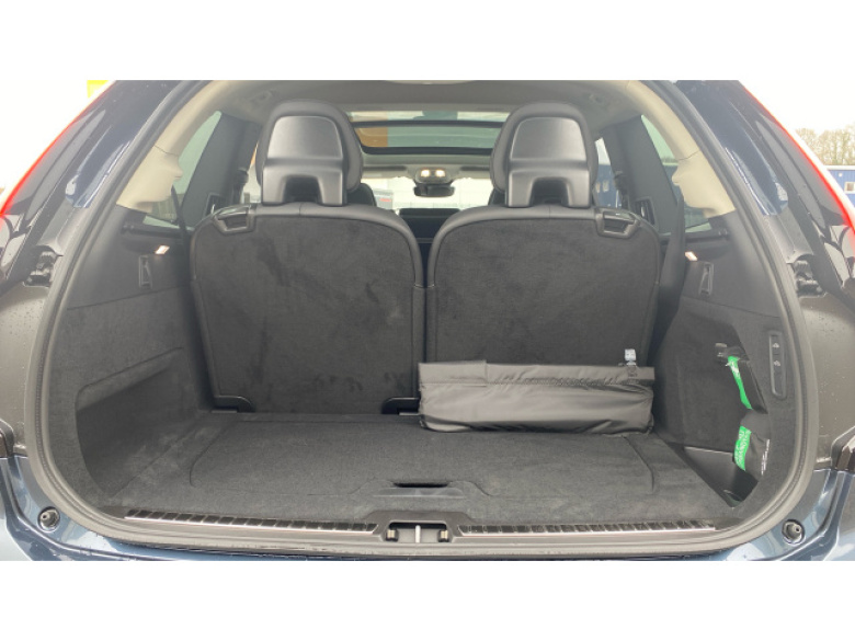 Volvo XC90 2.0 B5P Ultra Dark 5dr AWD Geartronic Petrol Estate